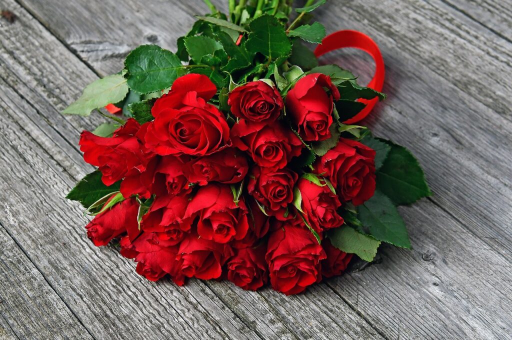 bouquet-of-red-roses